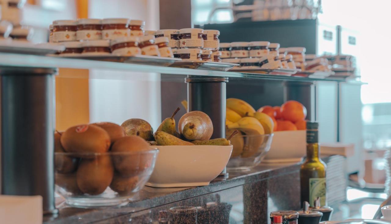Hotel Riant-Sejour By Wp Hotels (Adults Only) Blankenberge Ngoại thất bức ảnh
