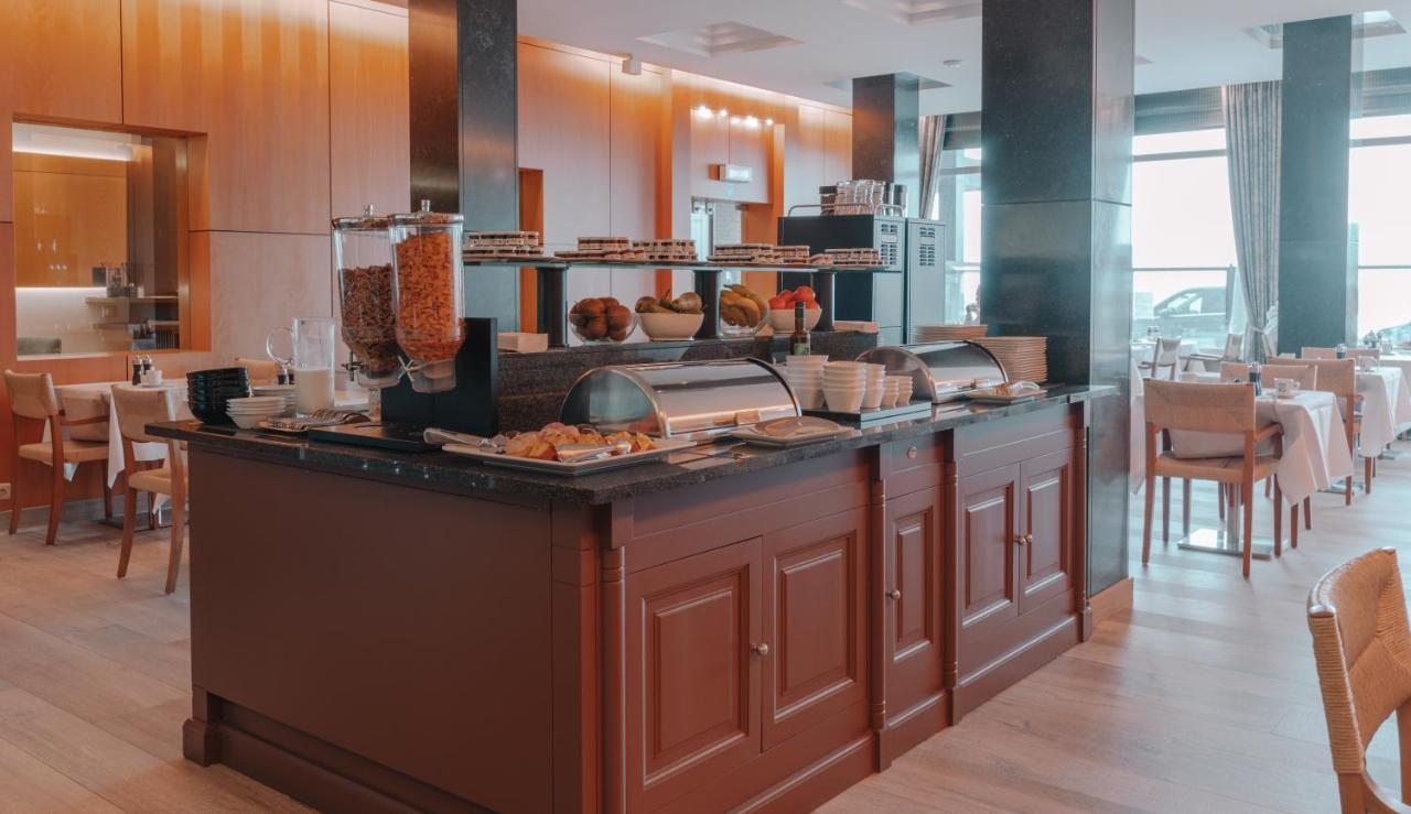 Hotel Riant-Sejour By Wp Hotels (Adults Only) Blankenberge Ngoại thất bức ảnh