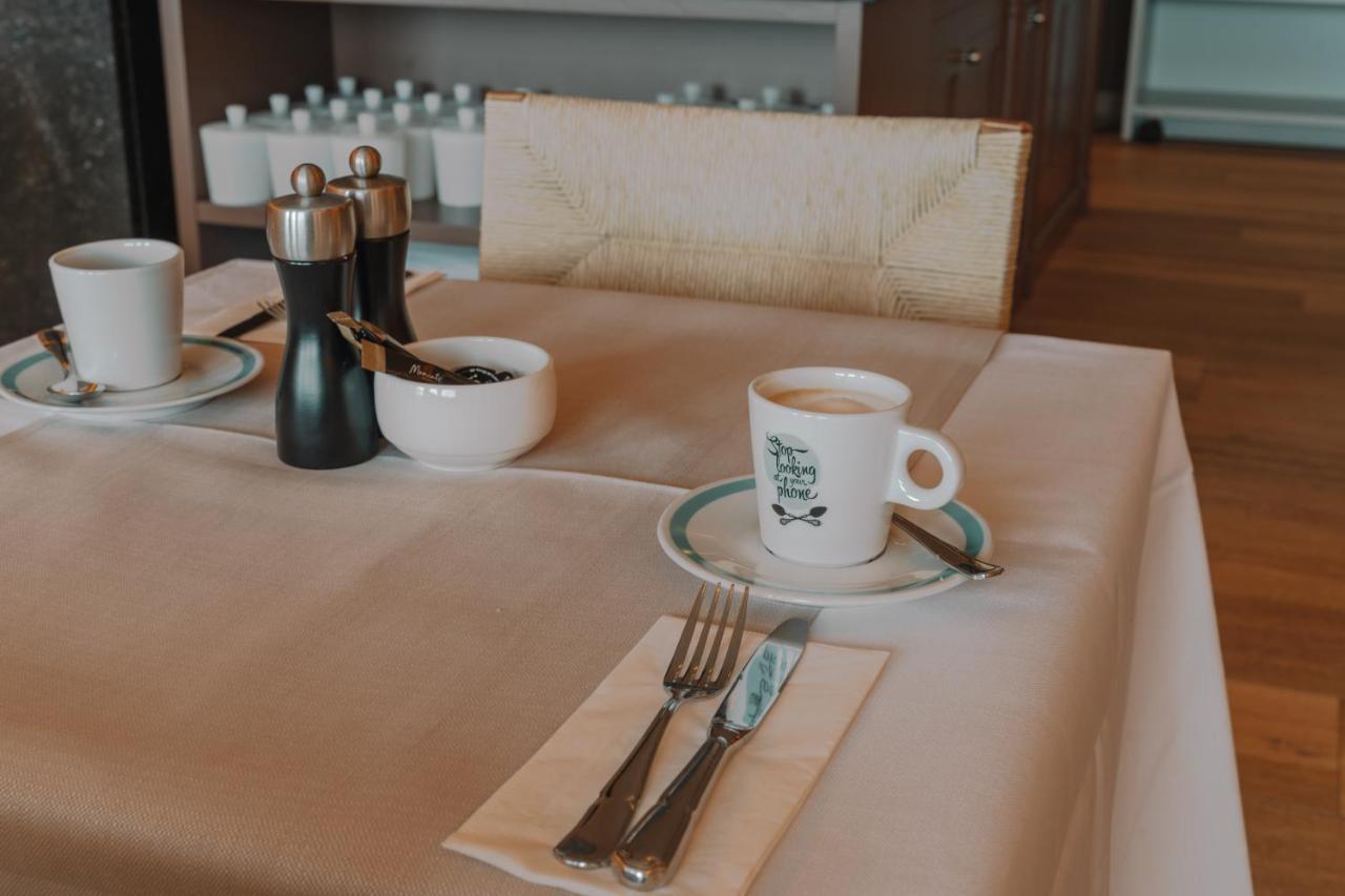 Hotel Riant-Sejour By Wp Hotels (Adults Only) Blankenberge Ngoại thất bức ảnh