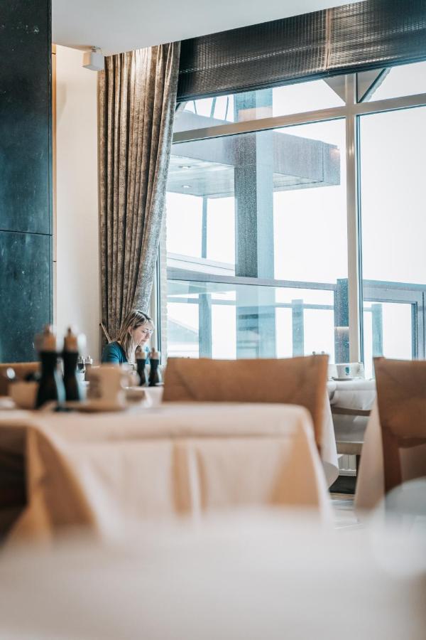 Hotel Riant-Sejour By Wp Hotels (Adults Only) Blankenberge Ngoại thất bức ảnh