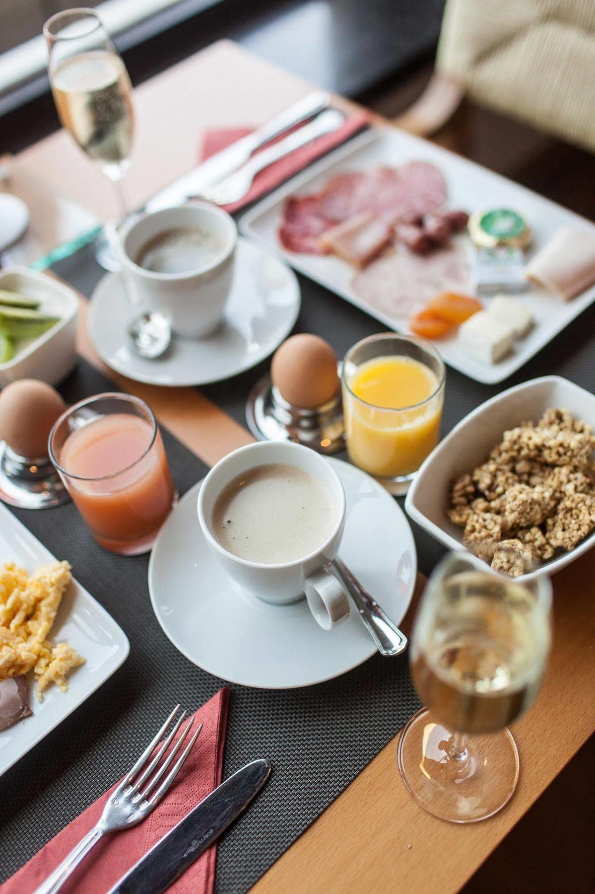 Hotel Riant-Sejour By Wp Hotels (Adults Only) Blankenberge Ngoại thất bức ảnh